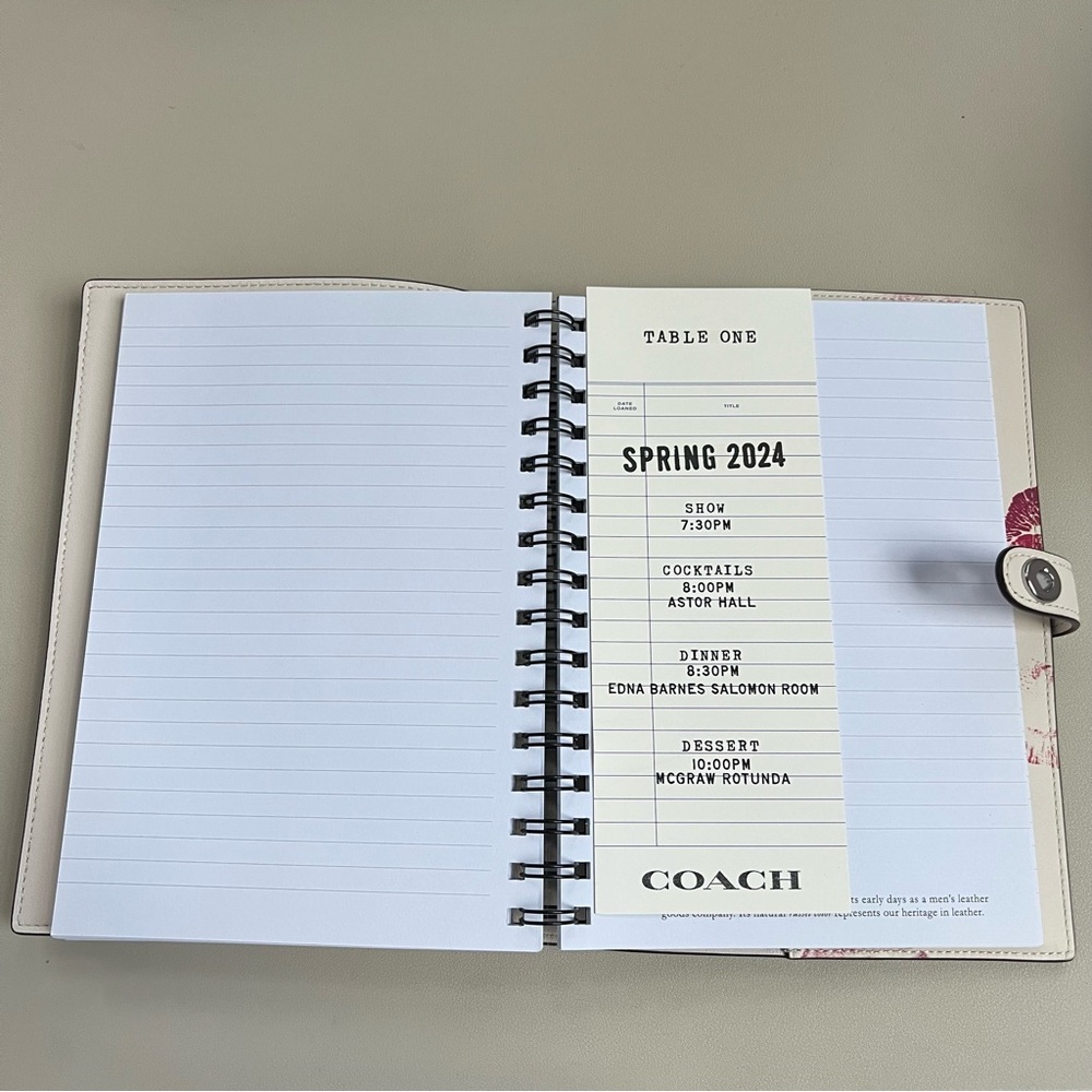 Coach Lip Print Glovetanned Leather Refillable Notebook Cover Journal - Picture 4 of 13